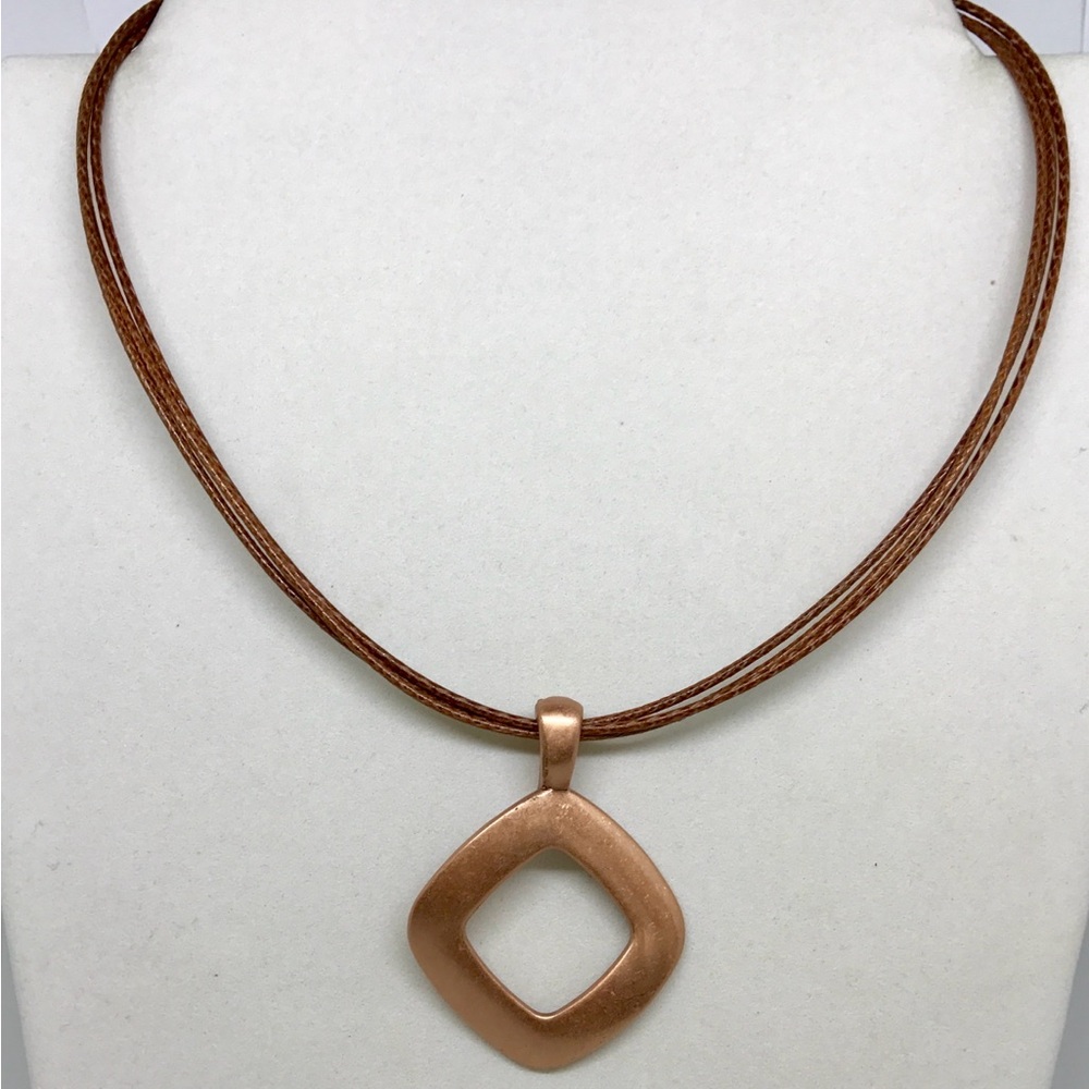 NWOT Premier Designs Copper-Tone removable magnetic Pendant Necklace